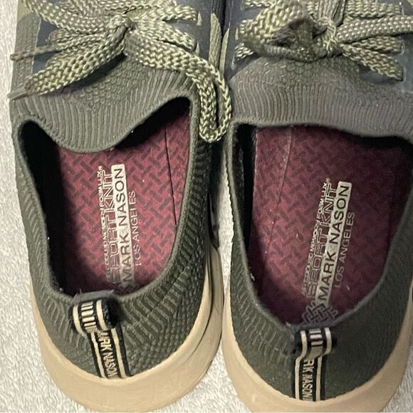 MARK Nason modern jogger sneakers size 7.5 green and black EUC - Picture 9 of 9